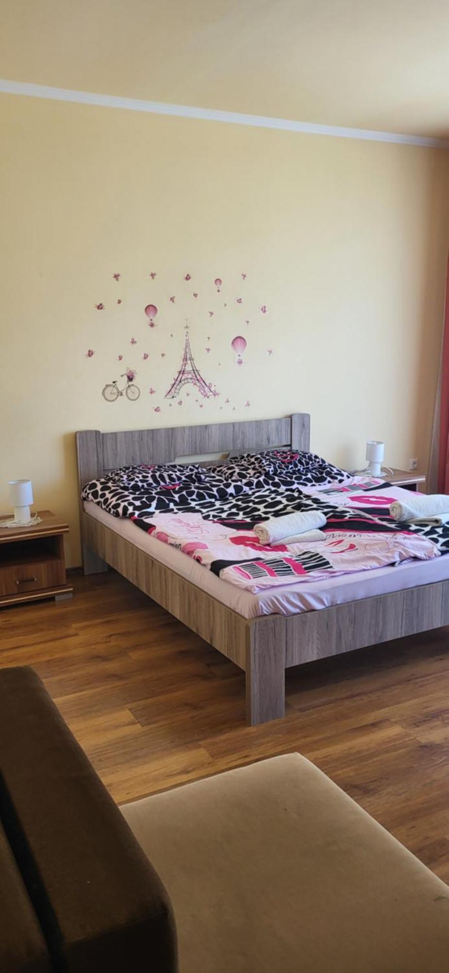 Bastya Apartmanhaz Sarvar Bagian luar foto