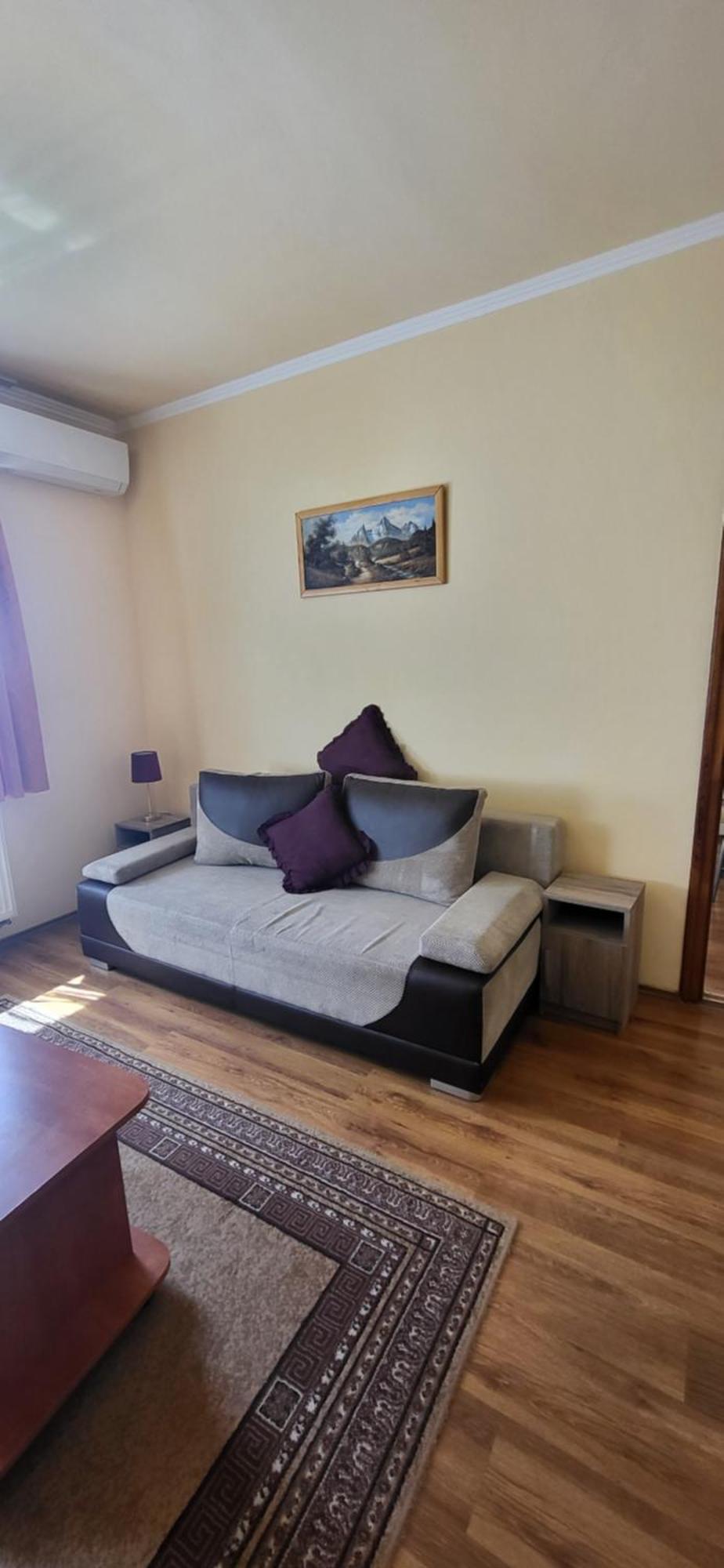 Bastya Apartmanhaz Sarvar Bagian luar foto
